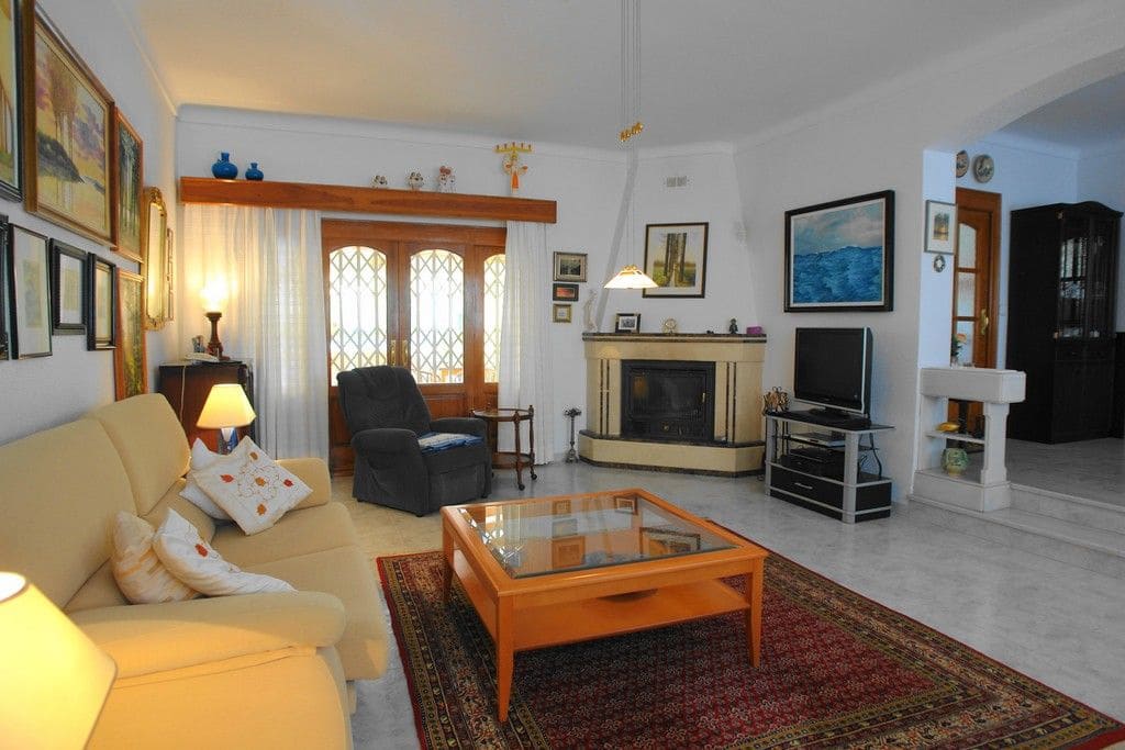 4 slaapkamer Villa te koop in Vera met zwembad garage - € 570.000 (Ref: 9446523)