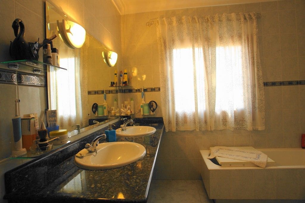 4 slaapkamer Villa te koop in Vera met zwembad garage - € 570.000 (Ref: 9446523)