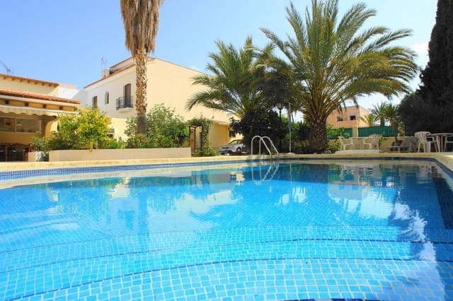 4 slaapkamer Villa te koop in Vera Ciudad, Vera met zwembad garage - € 570.000 (Ref: 9446523)