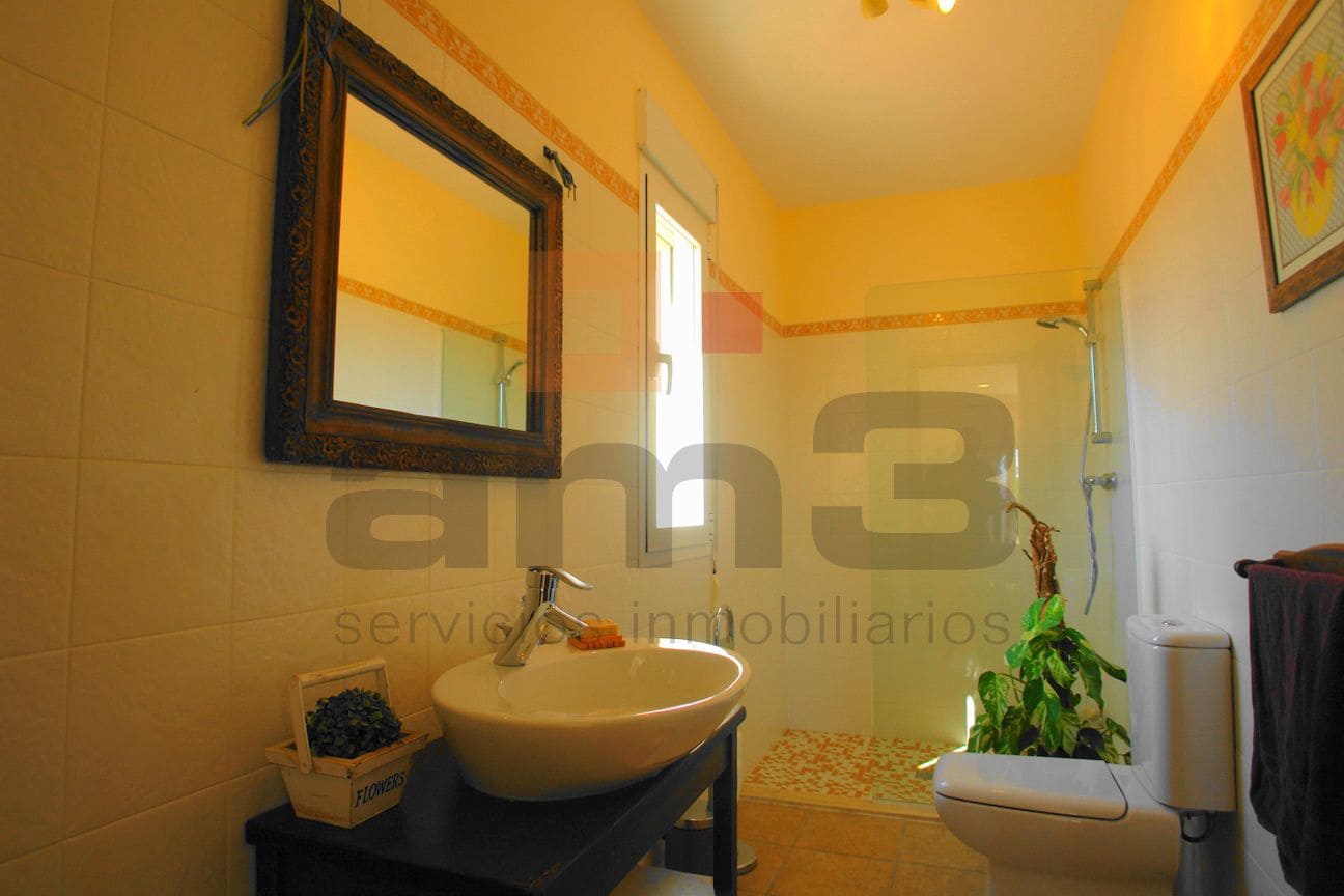 4 bedroom Villa for sale in Vera with pool garage - € 695,000 (Ref: 9446538)