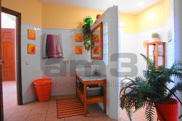 4 bedroom Villa for sale in Vera with pool garage - € 695,000 (Ref: 9446538)