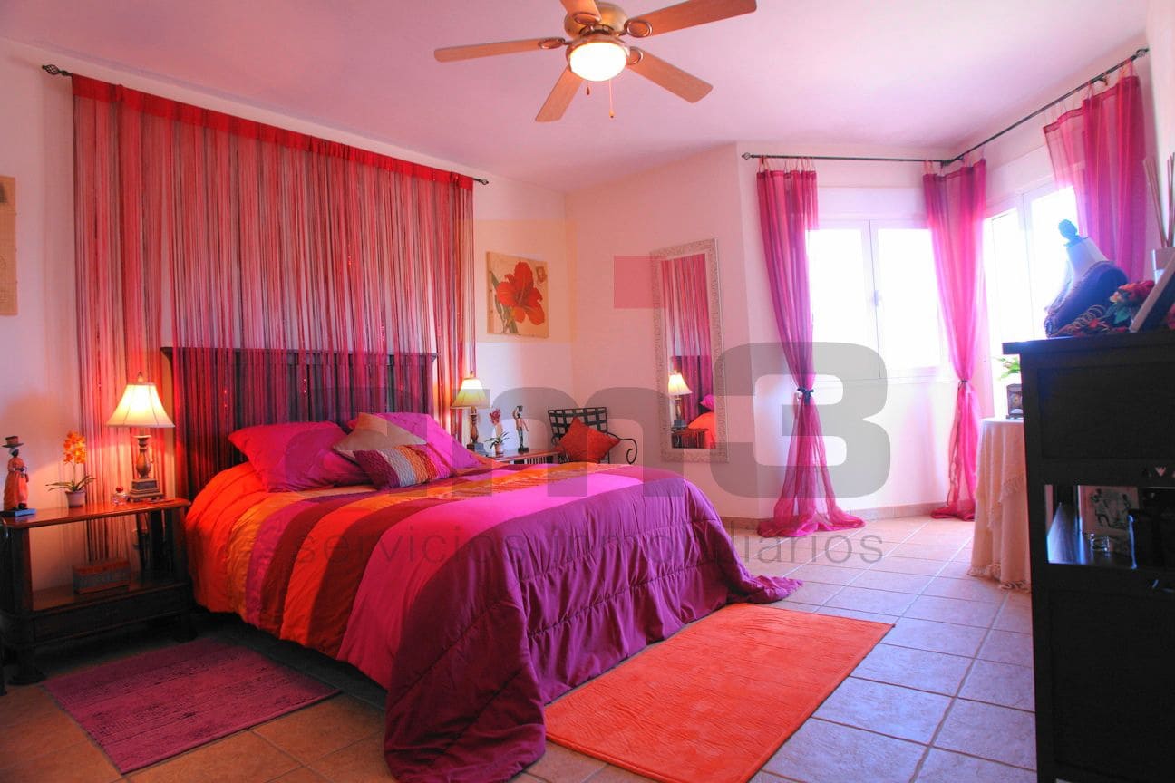 4 bedroom Villa for sale in Vera with pool garage - € 695,000 (Ref: 9446538)