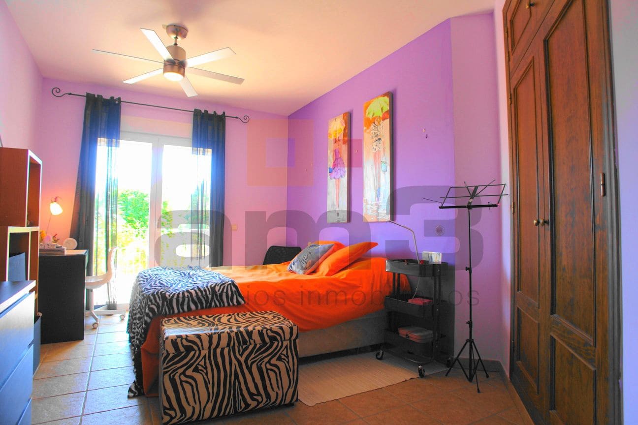 4 bedroom Villa for sale in Vera with pool garage - € 695,000 (Ref: 9446538)