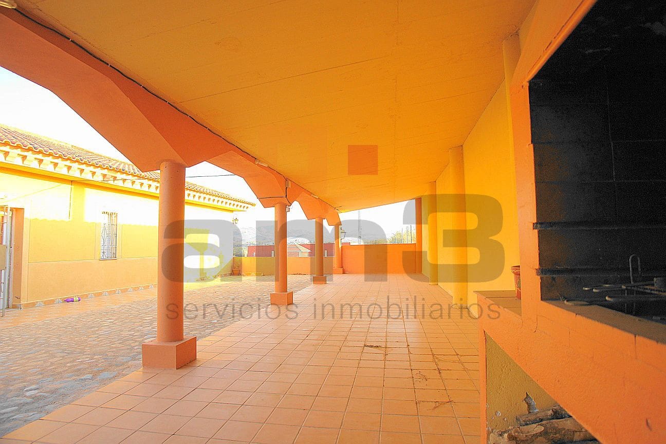 3 soveværelse Villa til salg i Los Llanos (Zurgena) med swimmingpool - € 325.000 (Ref: 9446541)