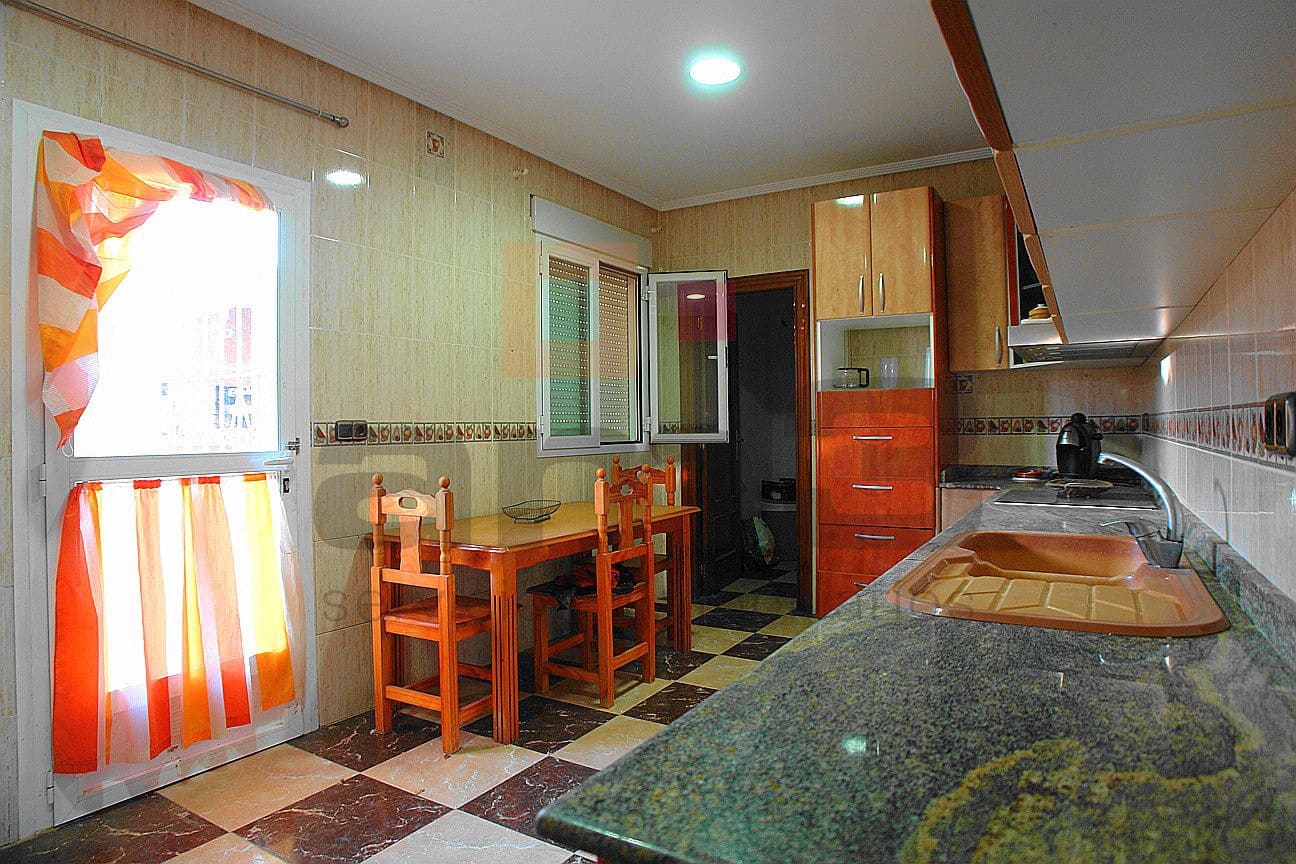 3 soveværelse Villa til salg i Los Llanos (Zurgena) med swimmingpool - € 325.000 (Ref: 9446541)