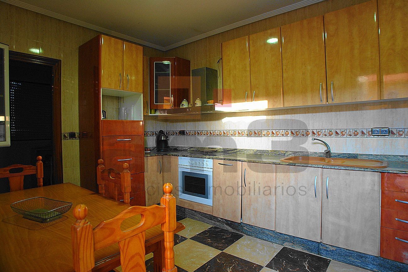 3 soveværelse Villa til salg i Los Llanos (Zurgena) med swimmingpool - € 325.000 (Ref: 9446541)