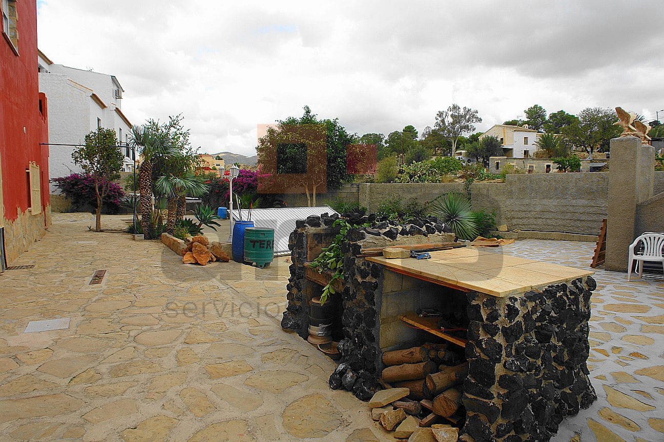 4 soveværelse Villa til salg i Los Gallardos med garage - € 370.000 (Ref: 9446543)