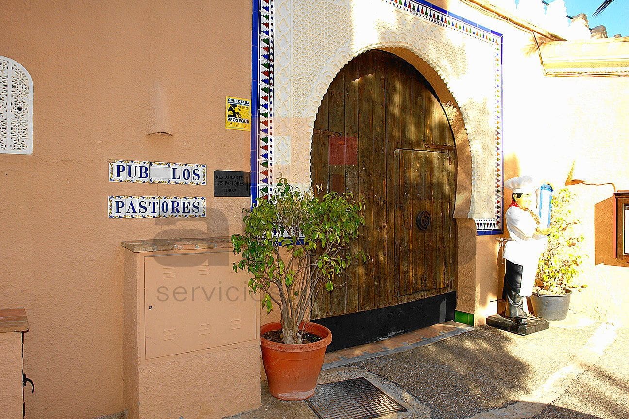 Erhverv til salg i Turre med garage - € 450.000 (Ref: 9446549)