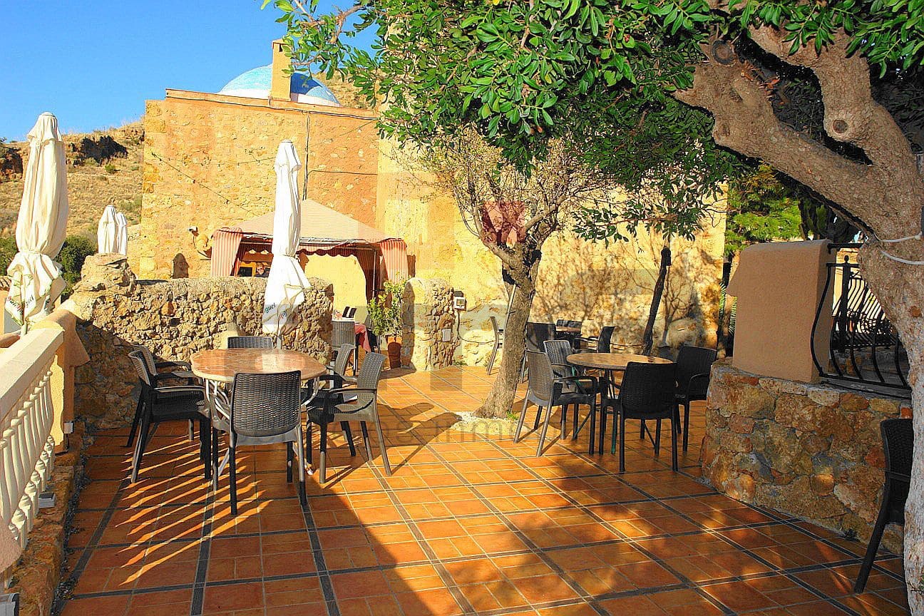 Erhverv til salg i Turre med garage - € 450.000 (Ref: 9446549)