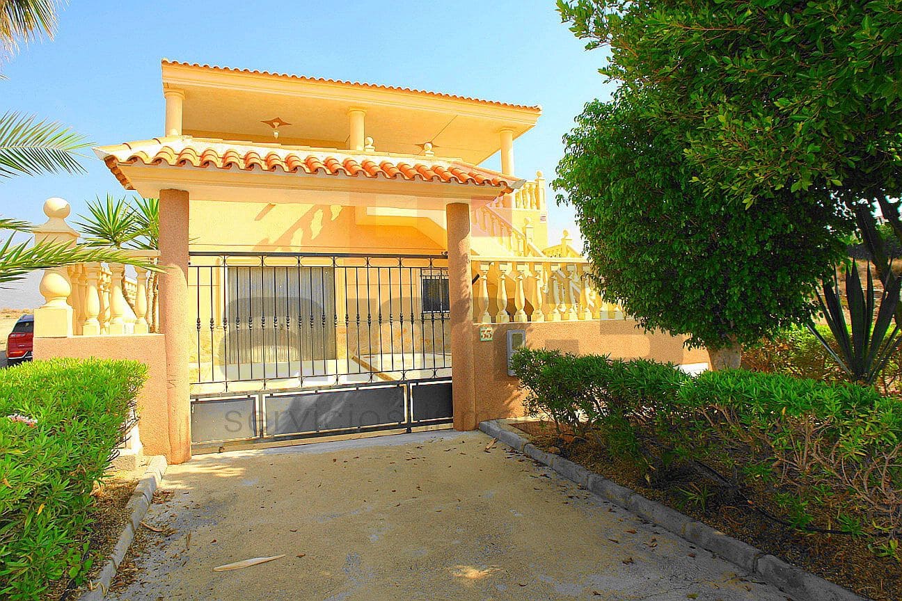 3 bedroom Villa for sale in San Juan de los Terreros with pool garage - € 450,000 (Ref: 9446553)