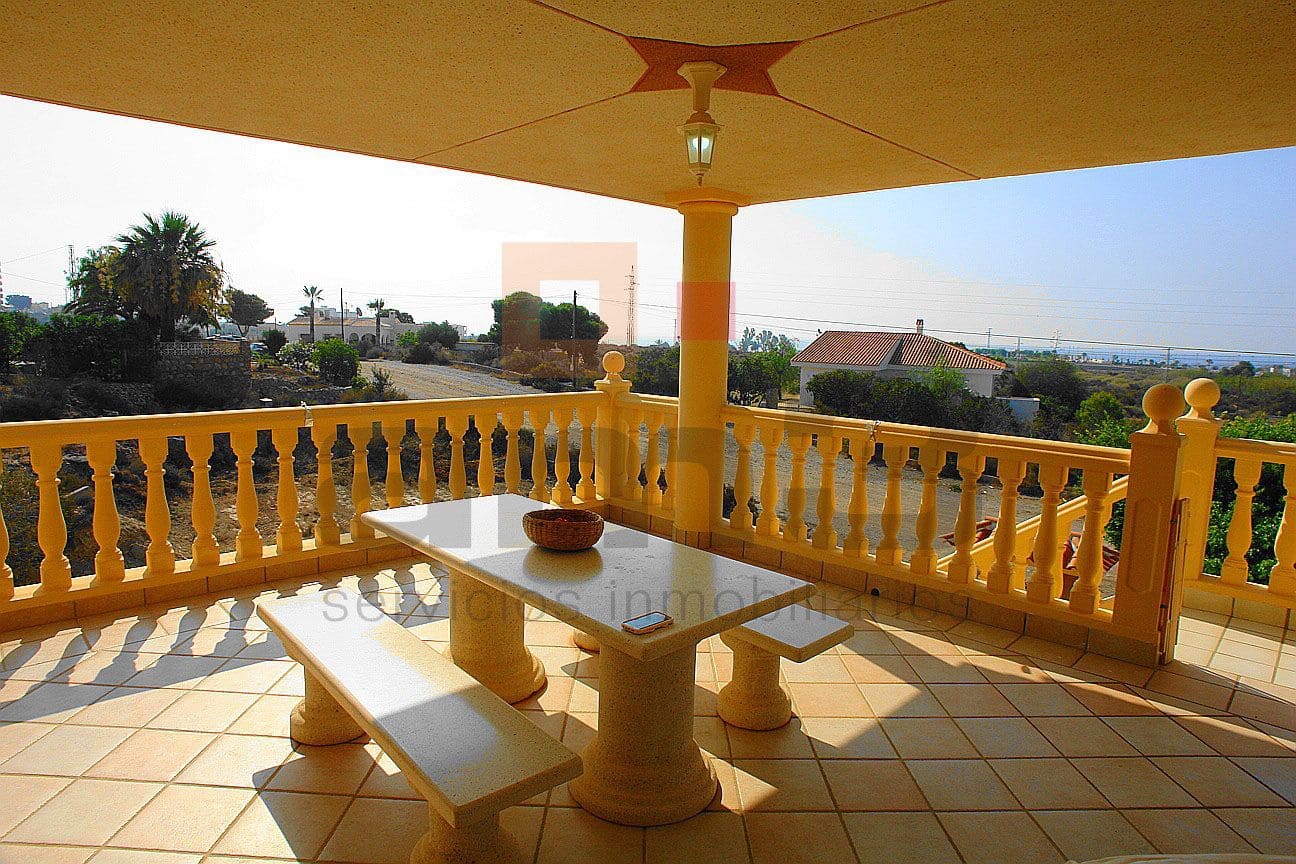 3 bedroom Villa for sale in San Juan de los Terreros with pool garage - € 450,000 (Ref: 9446553)