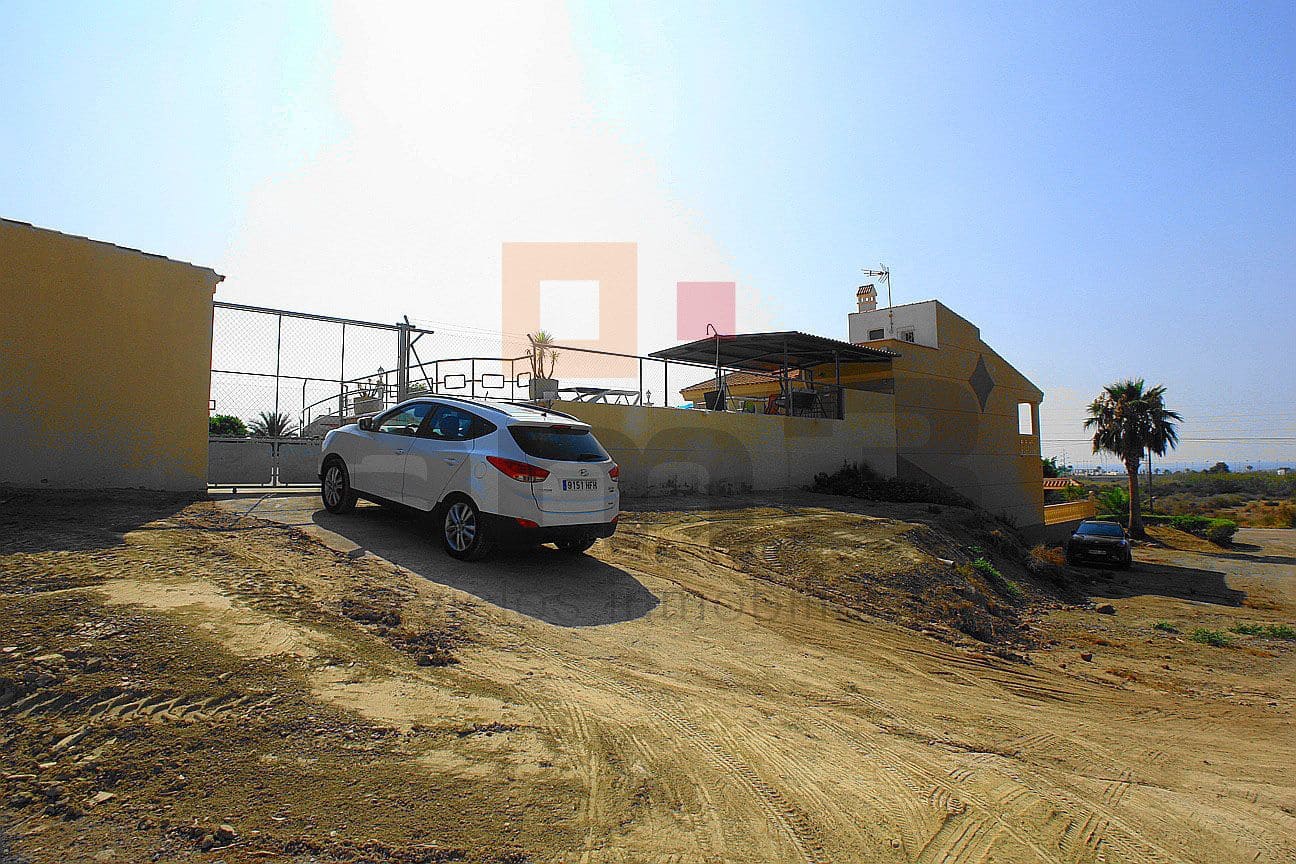 3 bedroom Villa for sale in San Juan de los Terreros with pool garage - € 450,000 (Ref: 9446553)