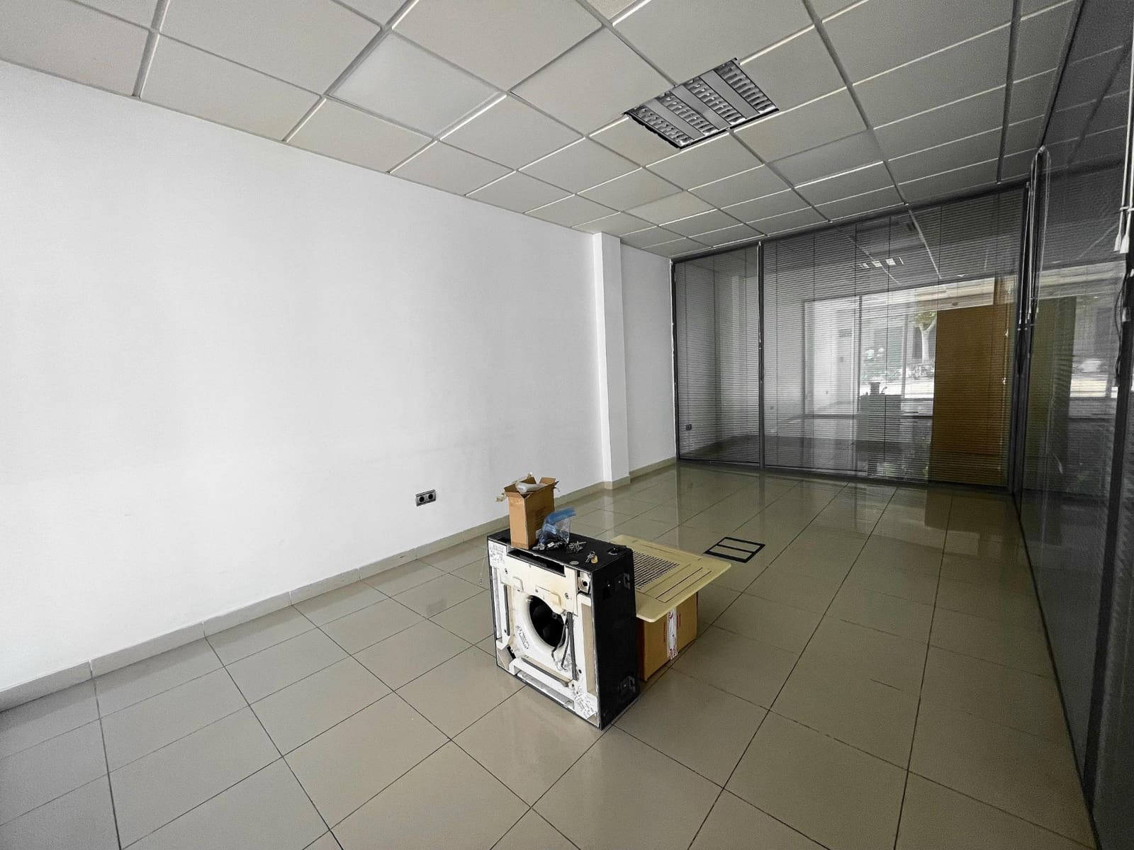 Local Comercial en Vera en alquiler - 1.600 € (Ref: 9446561)