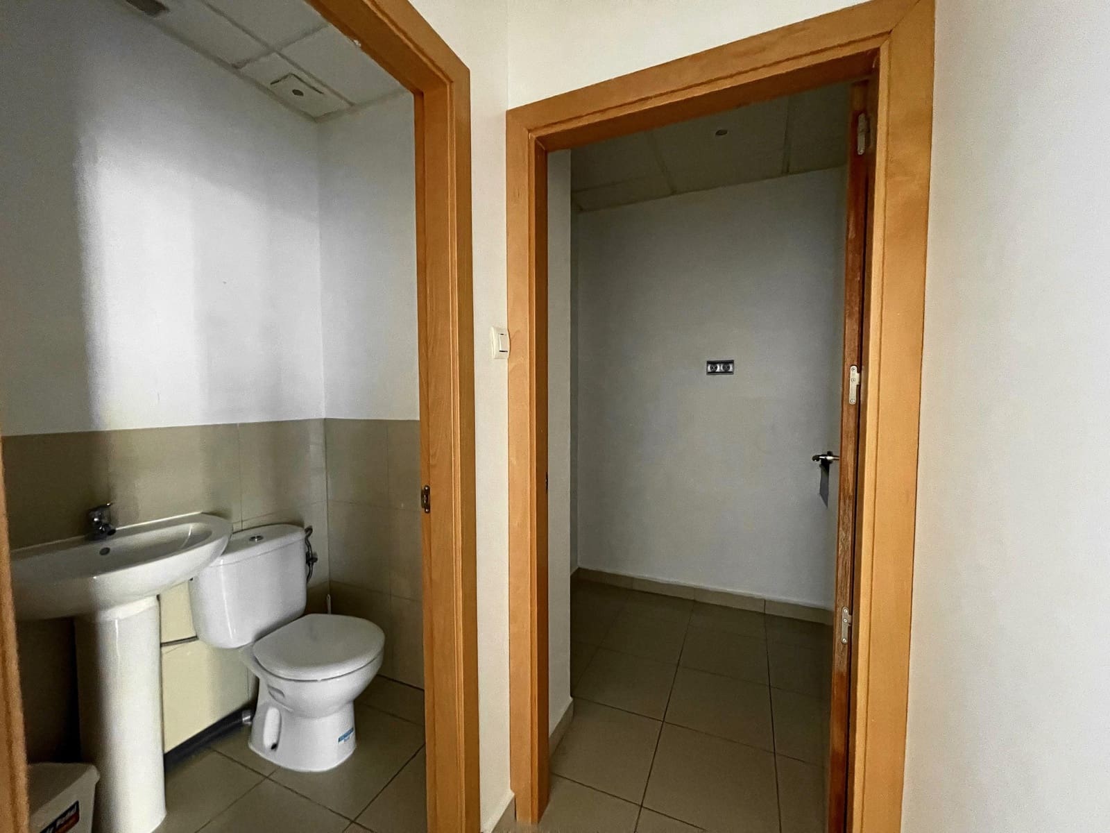 Local Comercial en Vera en alquiler - 1.600 € (Ref: 9446561)