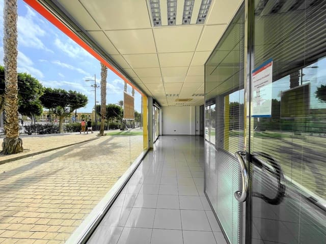 Local Comercial en Vera en alquiler - 1.600 € (Ref: 9446561)