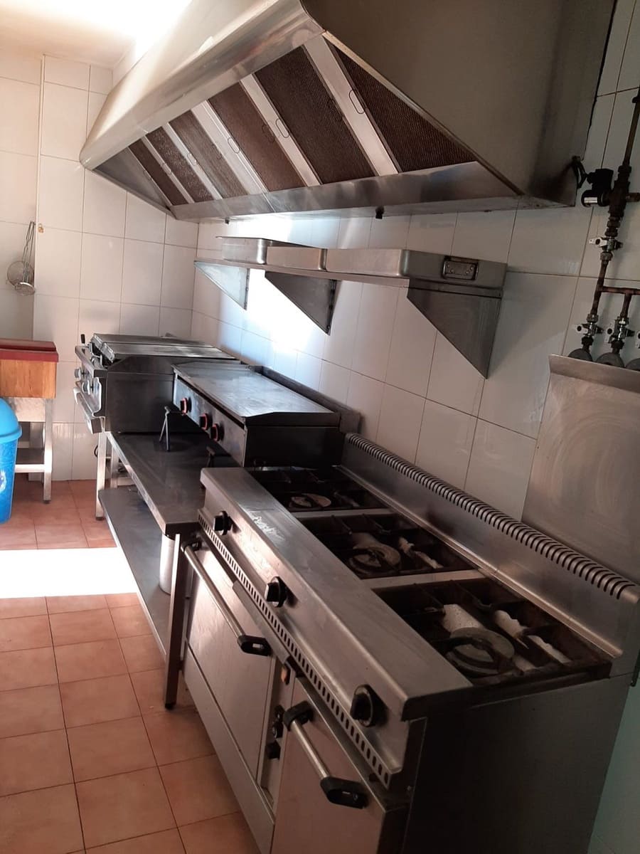 Kommersiell til salgs i Vera - € 275 000 (Ref: 9446565)