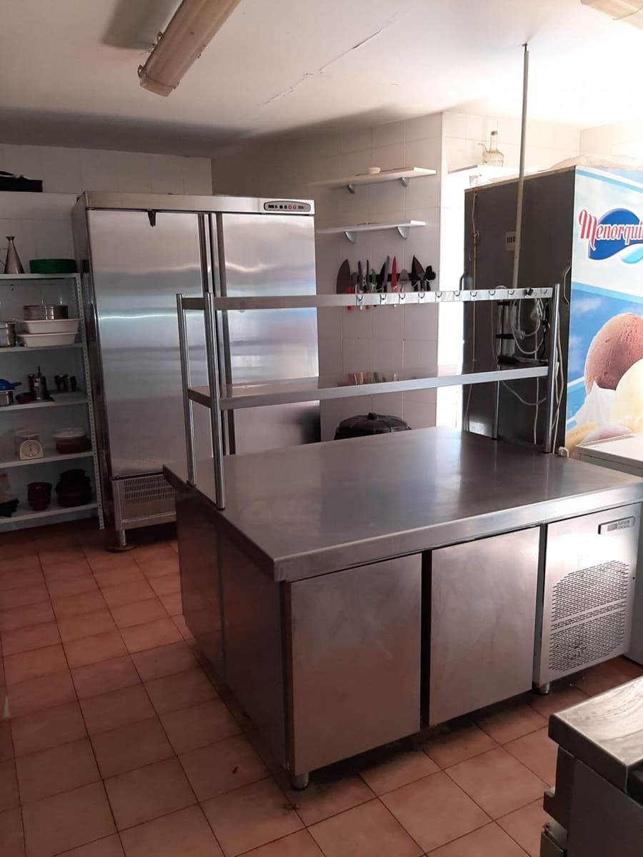 Kommersiell til salgs i Vera - € 275 000 (Ref: 9446565)