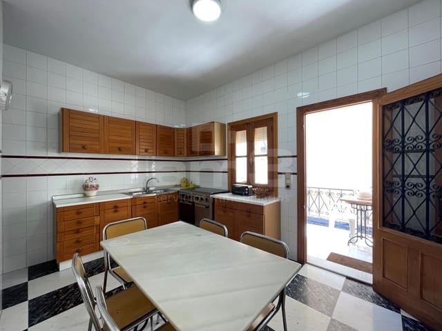 Lejlighed til salg i Vera Ciudad, Vera - € 175.000 (Ref: 9446578)