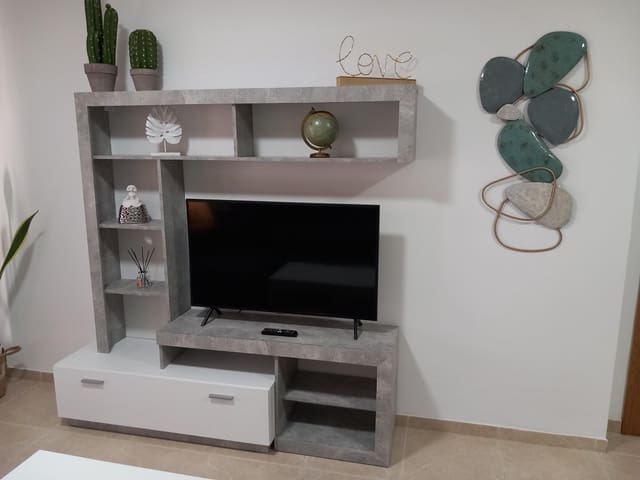 2 quarto Apartamento para arrendar em Garrucha - 550 € (Ref: 9446579)