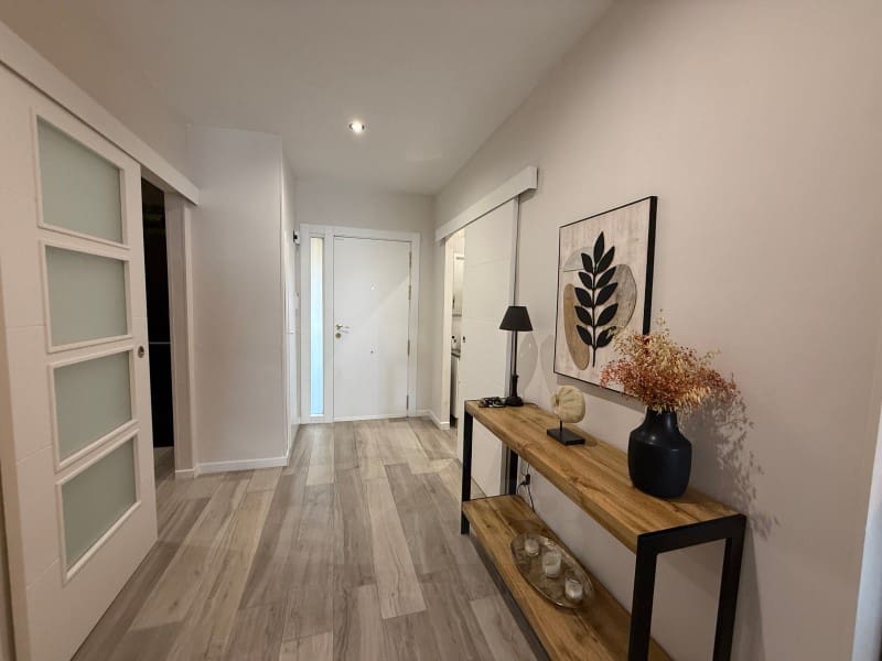 2 bedroom Flat for sale in Garrucha with garage - € 248,000 (Ref: 9610292)