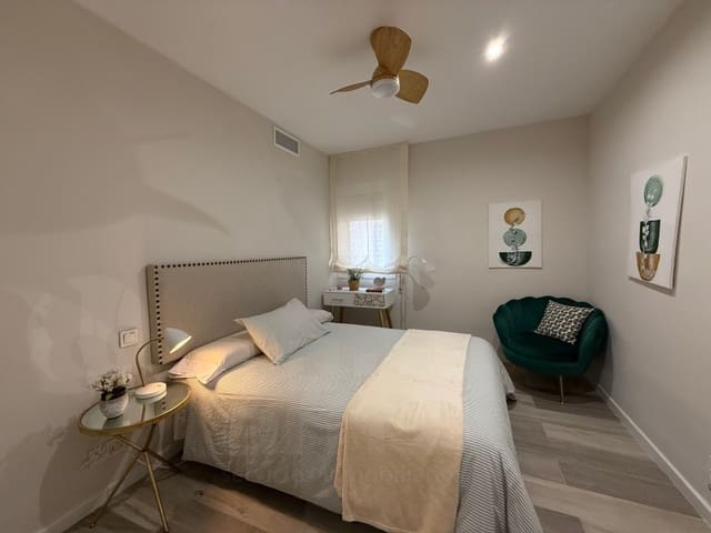 2 bedroom Flat for sale in Garrucha with garage - € 248,000 (Ref: 9610292)