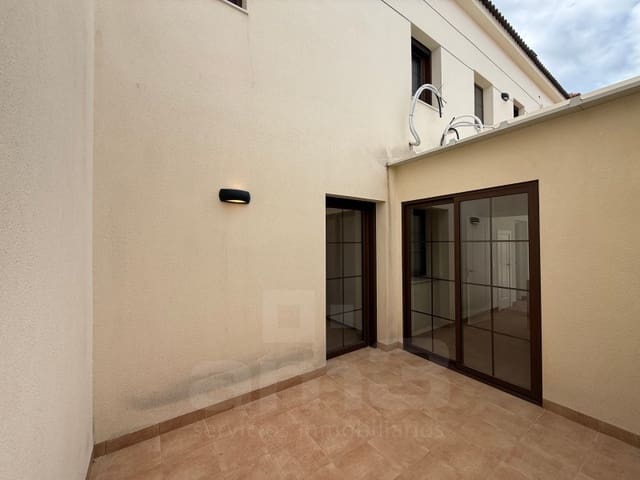 4 makuuhuone Huvila myytävänä paikassa Antas mukana 
autotalli - 490 000 € (Ref: 9610293)