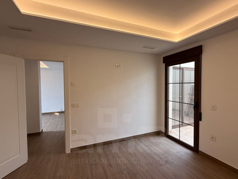 4 makuuhuone Huvila myytävänä paikassa Antas mukana 
autotalli - 490 000 € (Ref: 9610293)