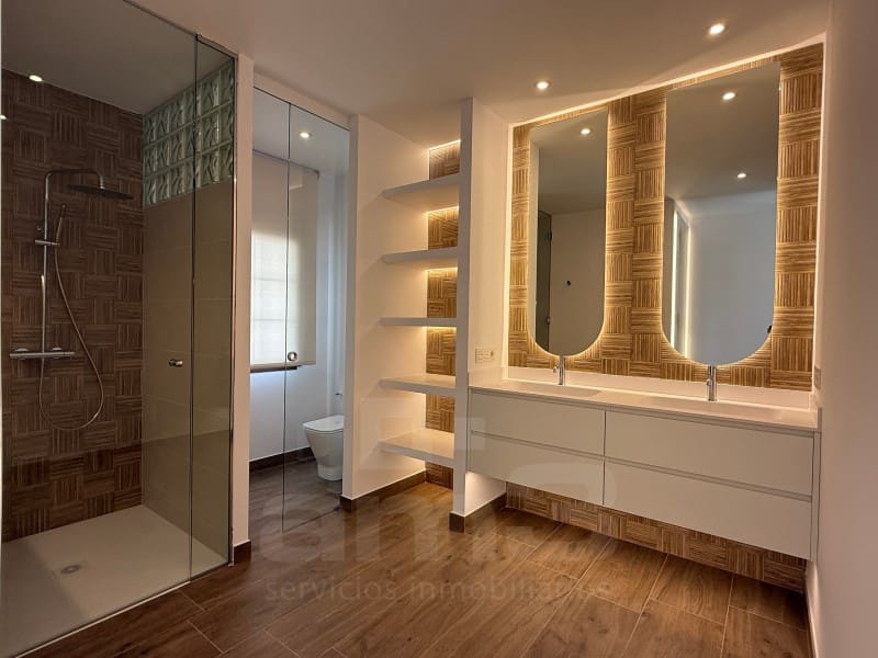 4 makuuhuone Huvila myytävänä paikassa Antas mukana 
autotalli - 490 000 € (Ref: 9610293)