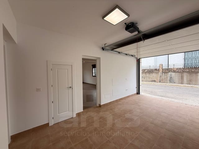 4 makuuhuone Huvila myytävänä paikassa Antas mukana 
autotalli - 490 000 € (Ref: 9610293)