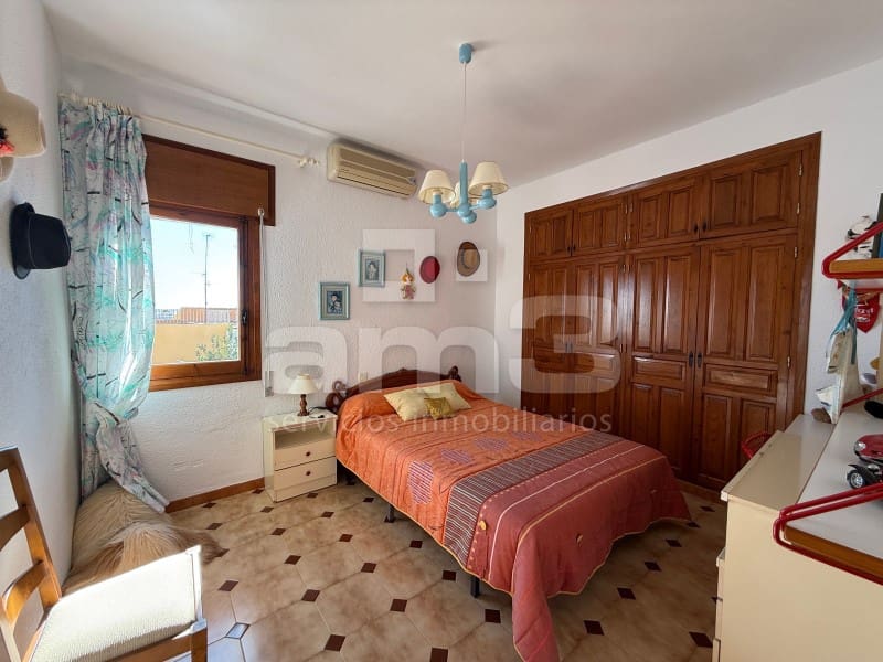 4 makuuhuone Huvila myytävänä paikassa Mojacar mukana 
autotalli - 450 000 € (Ref: 9610295)