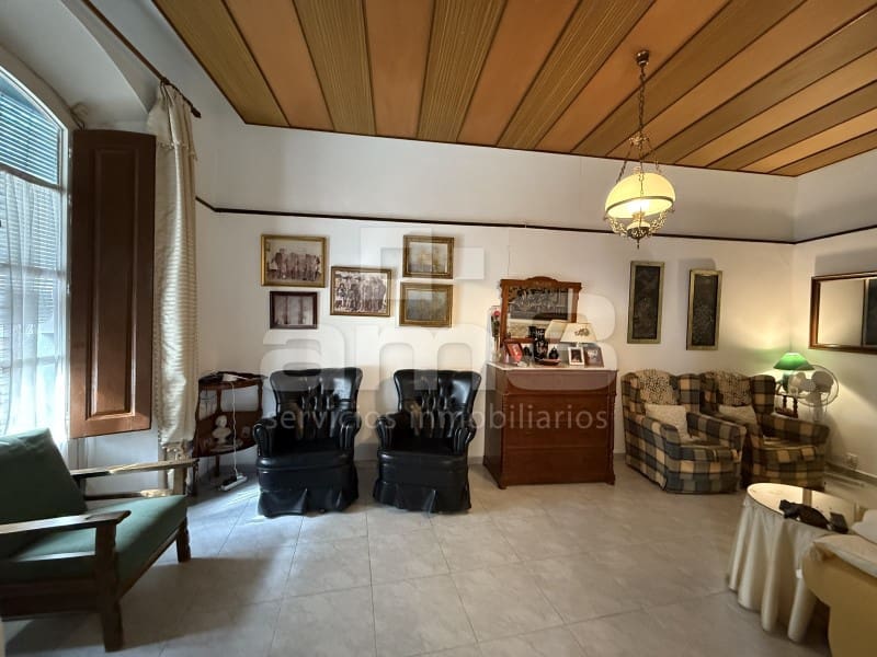 5 makuuhuone Omakotitalo myytävänä paikassa Vera - 195 000 € (Ref: 9610296)