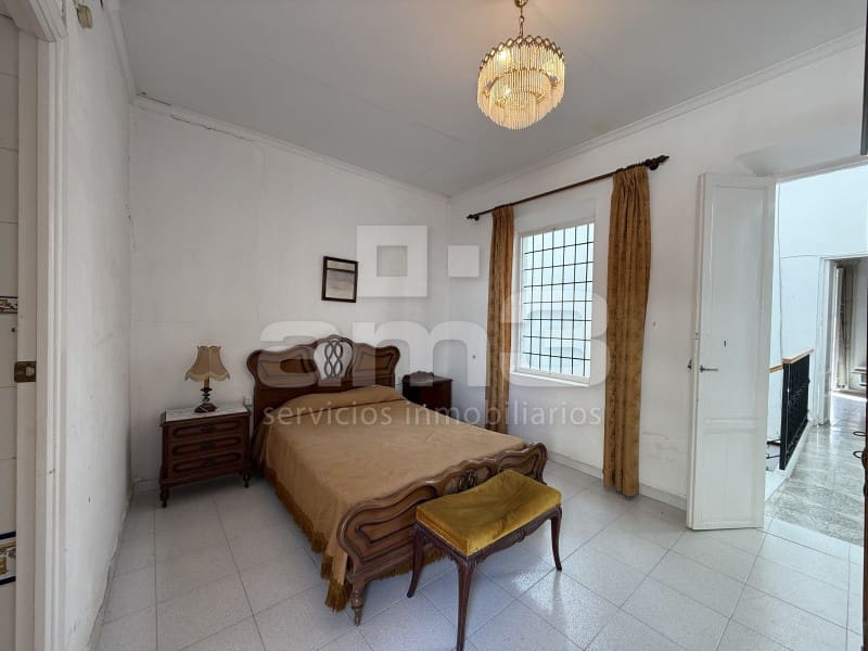 5 makuuhuone Omakotitalo myytävänä paikassa Vera - 195 000 € (Ref: 9610296)