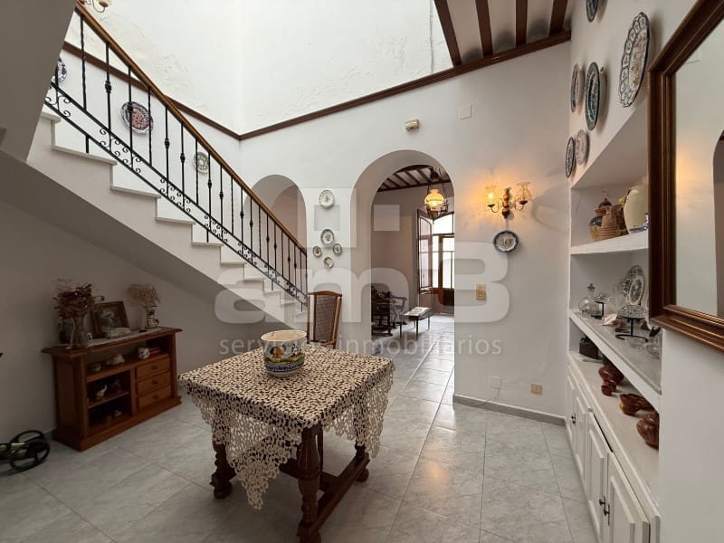 5 makuuhuone Omakotitalo myytävänä paikassa Vera - 195 000 € (Ref: 9610296)