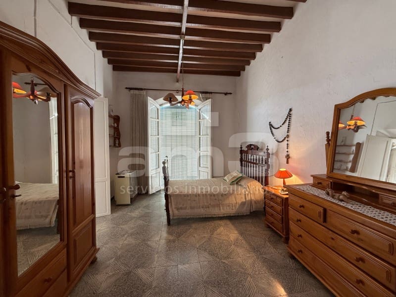 5 makuuhuone Omakotitalo myytävänä paikassa Vera - 195 000 € (Ref: 9610296)