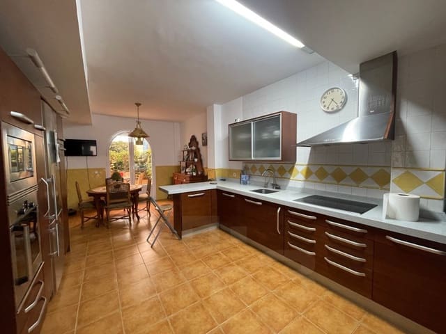 4 camera da letto Villa in vendita in Vera Ciudad, Vera con garage - 685.000 € (Rif: 9644708)