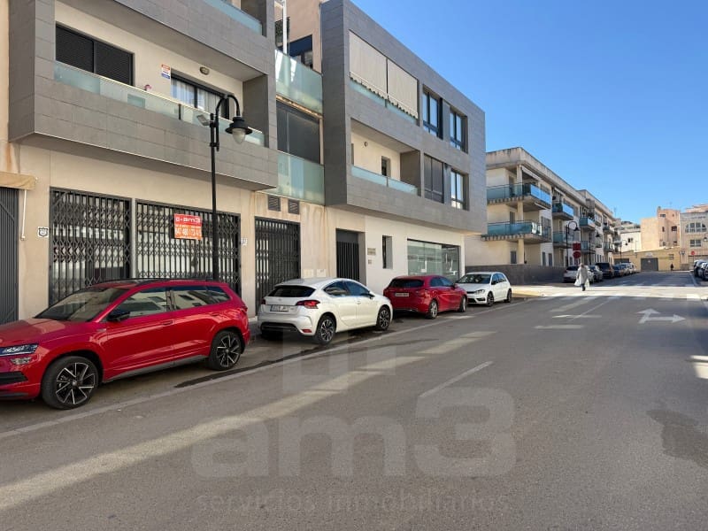 Local Comercial en Vera en alquiler - 700 € (Ref: 9670405)