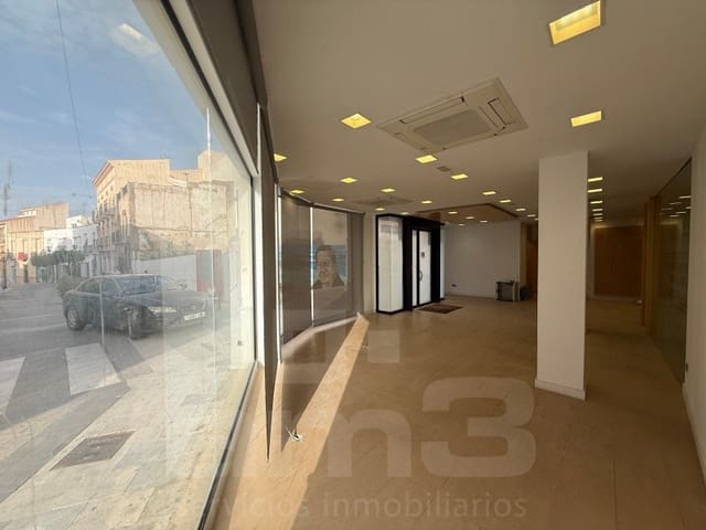 Erhverv til leje i Vera Ciudad, Vera - € 1.300 (Ref: 9751916)