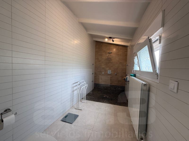 4 bedroom Villa for sale in Antas with garage - € 625,000 (Ref: 9770577)