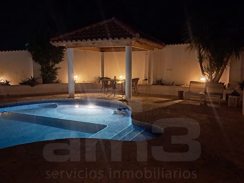 4 bedroom Villa for sale in Antas with garage - € 625,000 (Ref: 9770577)