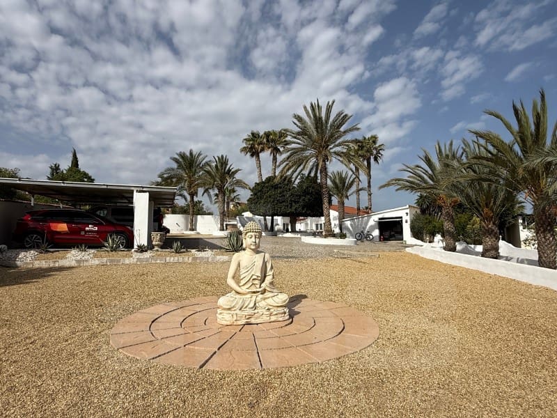 4 bedroom Villa for sale in Antas with garage - € 625,000 (Ref: 9770577)