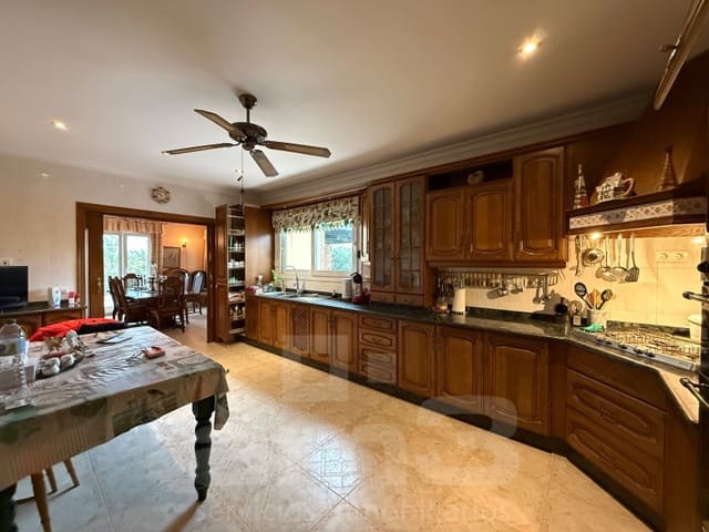 4 sypialnia Willa na sprzedaż w Vera Ciudad, Vera z garażem - 449 000 € (Ref: 9770578)