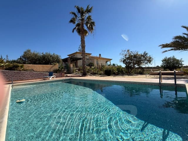 4 sypialnia Willa na sprzedaż w Vera Ciudad, Vera z garażem - 449 000 € (Ref: 9770578)