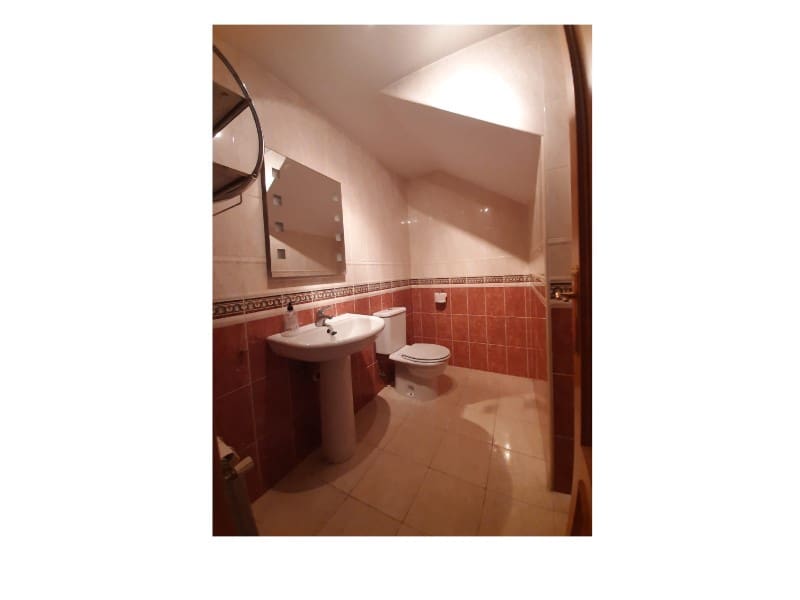 3 soverom Leilighet til salgs i Manzanares med svømmebasseng garasje - € 150 000 (Ref: 9794510)