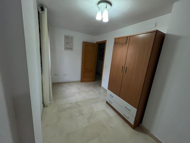 3 sypialnia Apartament na sprzedaż w Manzanares z basenem garażem - 150 000 € (Ref: 9794510)