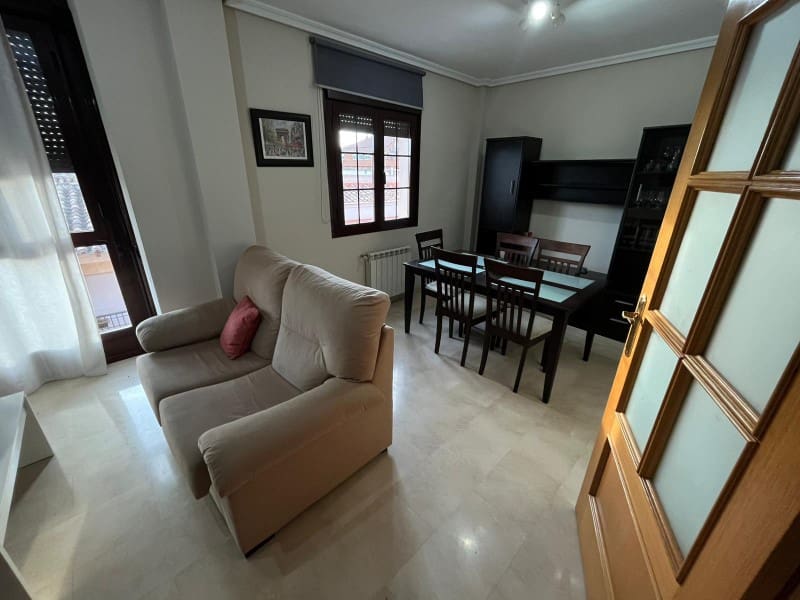 3 sovrum Lägenhet till salu i Manzanares med pool garage - 150 000 € (Ref: 9794510)