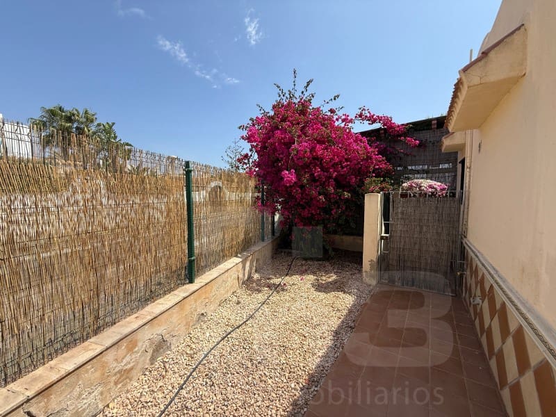 3 bedroom Villa for sale in Puerto del Rey with garage - € 535,000 (Ref: 9822723)
