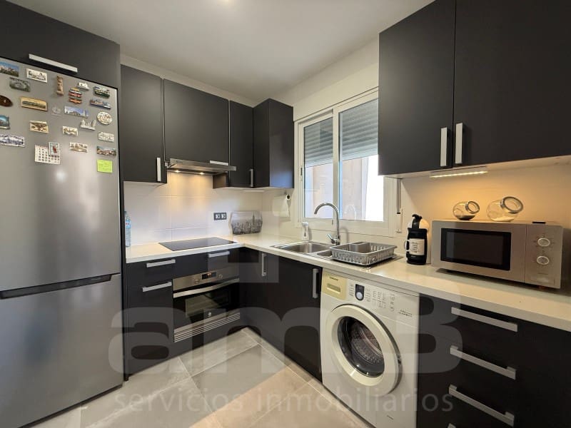 Penthouse for sale in Vera with garage - € 125,000 (Ref: 9829007)