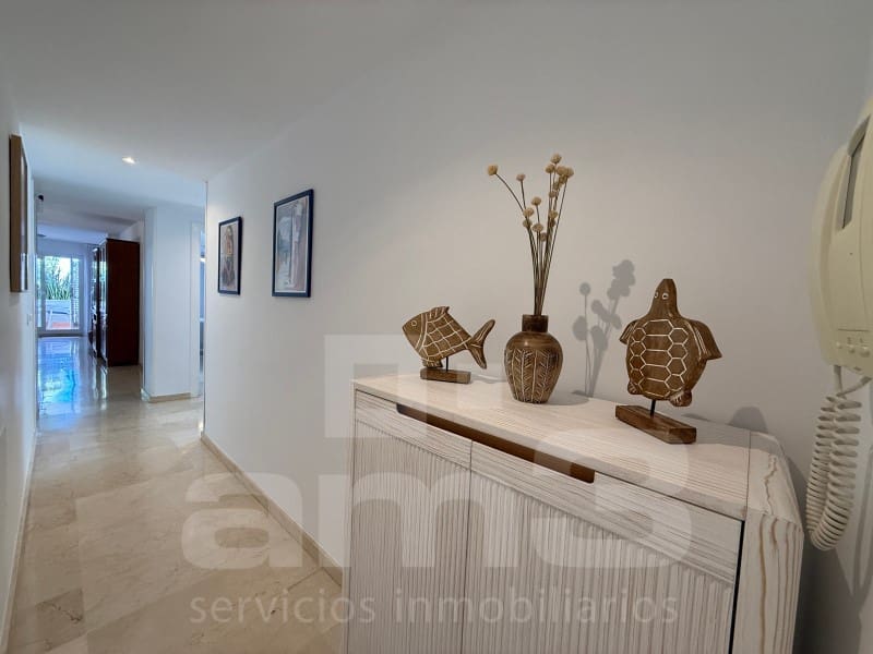 3 bedroom Apartment for sale in Garrucha with garage - € 315,000 (Ref: 9839454)