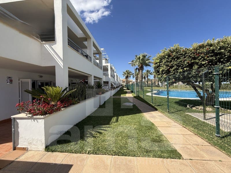 3 bedroom Apartment for sale in Garrucha with garage - € 315,000 (Ref: 9839454)