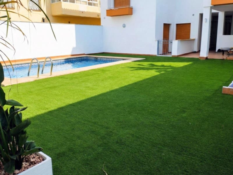 Flat for sale in Cuevas del Almanzora with pool garage - € 125,900 (Ref: 9851610)